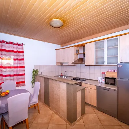 Zoran - 30 M From *