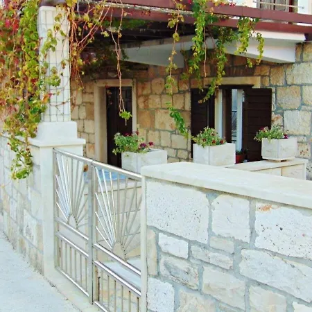 Apartment Zoran - 30 M From